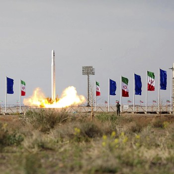 Canggih! Ini Penampakan Satelit Militer Pertama Iran