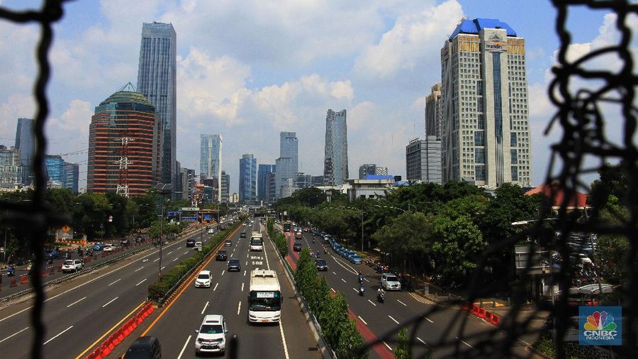 Ilustrasi PSBB. (CNBC Indonesia/Tri Susilo)