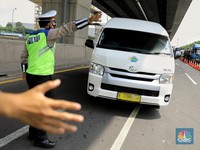 PPKM Berlaku, Pengusaha Transportasi Makin 'Nangis Darah'