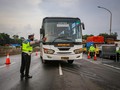 Tangsel Larang Mudik Lokal, Bupati Tangerang Mengizinkan