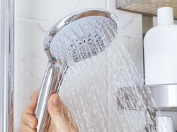 Bacaan Niat Mandi Puasa Ramadhan: Arab, Latin, dan Terjemah Bacaan Niat Mandi Puasa Ramadhan: Arab, Latin, dan Terjemah