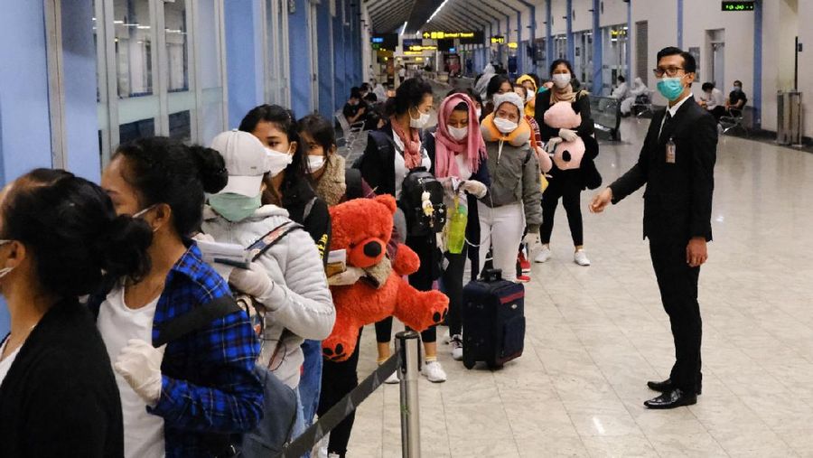 KBRI Colombo Repatriasi 335 Pekerja Migran Indonesia ke Denpasar dengan Garuda Indonesia. Dok: KBRI