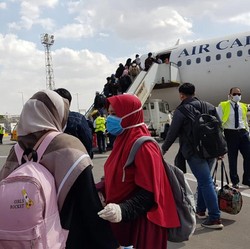 KBRI Kairo Berhasil Pulangkan 75 WNI Stranded di Mesir