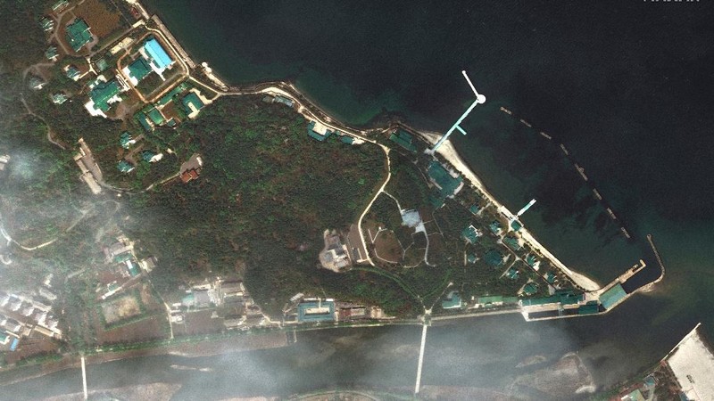 This Wednesday, April 15, 2020, satellite image provided by Airbus Defence & Space and annotated by 38 North, a website specializing in North Korea studies, shows overview of Wonsan complex in Wonsan, North Korea. Recent satellite photos show a train probably belonging to North Korean leader Kim Jong Un has been spotted on the country’s east coast amid mounting speculation about his health. (Airbus Defence & Space and 38 North, Pleiades©CNES 2020, Distribution Airbus DS via AP)