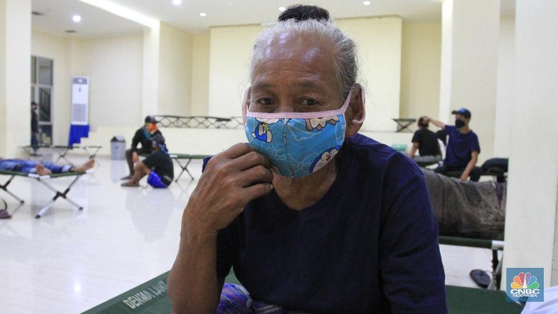 GOR Tanah Abang yang Jadi Penampungan Tunawisma. (CNBC Indonesia/Tri Susilo)