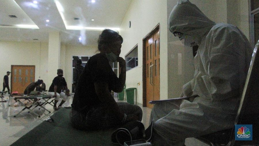 GOR Tanah Abang yang Jadi Penampungan Tunawisma. (CNBC Indonesia/Tri Susilo)