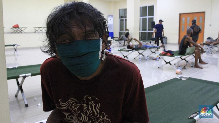 GOR Tanah Abang yang Jadi Penampungan Tunawisma. (CNBC Indonesia/Tri Susilo)