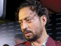 Aktor 'Slumdog Millionare' Irrfan Khan Meninggal Dunia