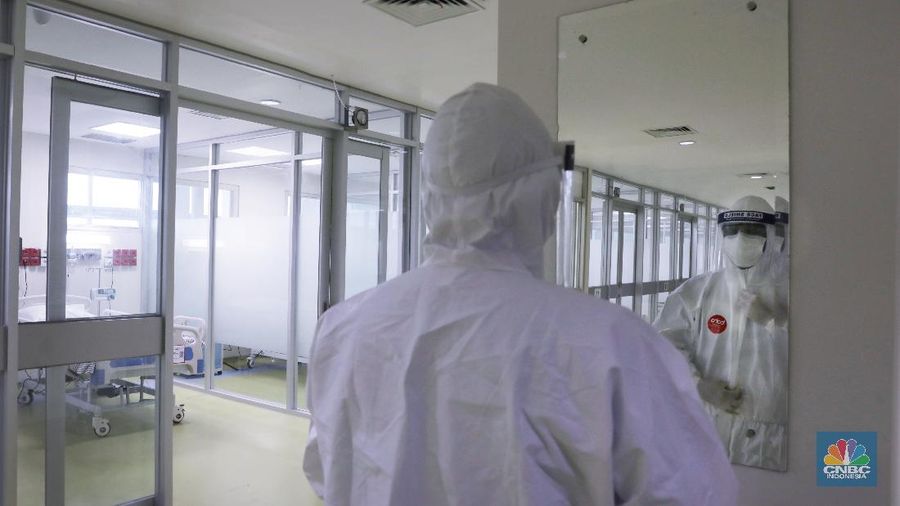 Perlengkapan medis ICU dan HCU untuk penanggulangan Covid-19 di RSUPN Dr. Cipto Mangunkusumo, Jakarta. (CNBC Indonesia/Muhammad Sabki)