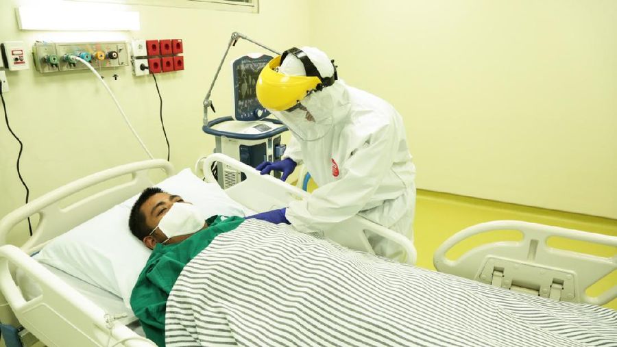 Penyerahan Perlengkapan Medis ICU dan HCU Gedung Kiara, RSUPN DR.Cipto Mangunkusumo Untuk Penanggulangan Covid-19.
