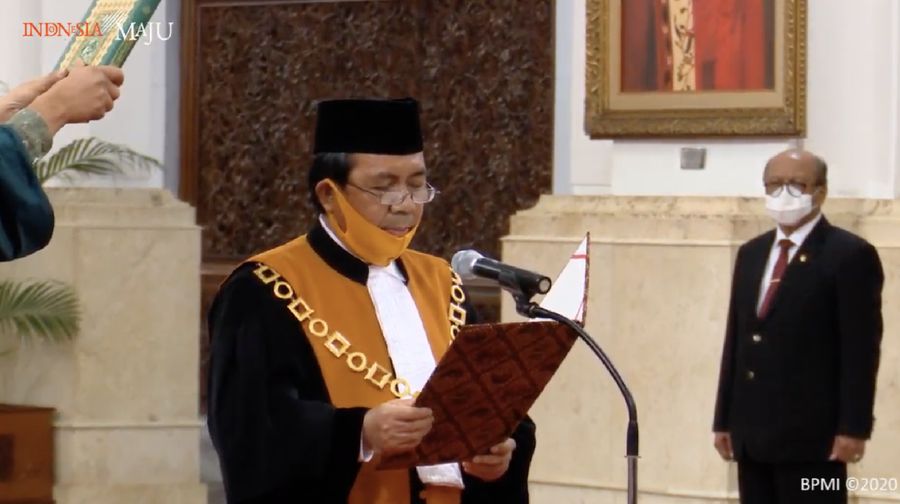 Pengucapan Sumpah/Janji Ketua MA dan Hakim Konstitusi, Istana Negara, 30 April 2020.