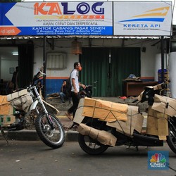 Bos KAI Curhat Bisnis Angkutan Logistiknya Kalah Saing