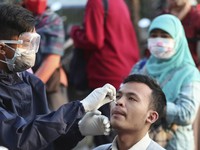 BPK: Anggaran Penanganan Covid-19 RI Tembus Rp 1.000 T