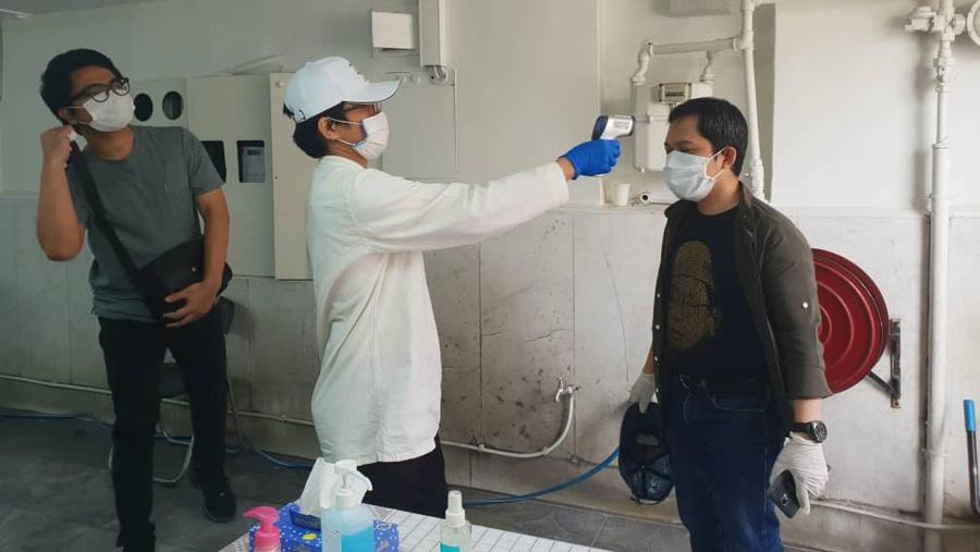 Test darah WNI di Tehran (KBRI Tehran)