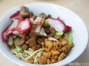 Gibran Jajan Nasi Goreng hingga Daftar 4 Bakmi Non Halal yang Populer