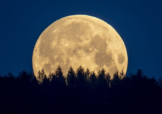 Takjub Deh 14 Fenomena Alam Di April Hujan Meteor Supermoon Takjub Deh 14 Fenomena Alam Di April Hujan Meteor Supermoon