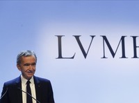 Profil Bernard Arnault, Raja Fashion Mewah Berharta Rp2.788 Triliun