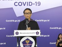 Menlu: Puluhan Ribu WNI Sudah Pulang, Mayoritas Asal Malaysia