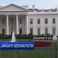 Lingkup Gedung Putih Terinfeksi Corona, Trump Kesal & Kecewa