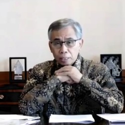 OJK: Restrukturisasi Kredit Bank Rp 655 T & Leasing Rp 122 T