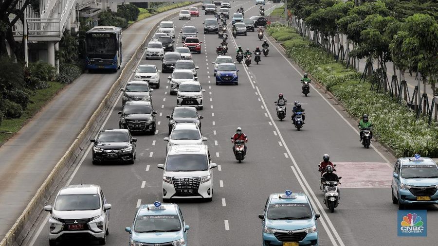 Lalu Linta di Jakarta masa PSBB (CNBC Indonesia/ Andrean Kristianto)