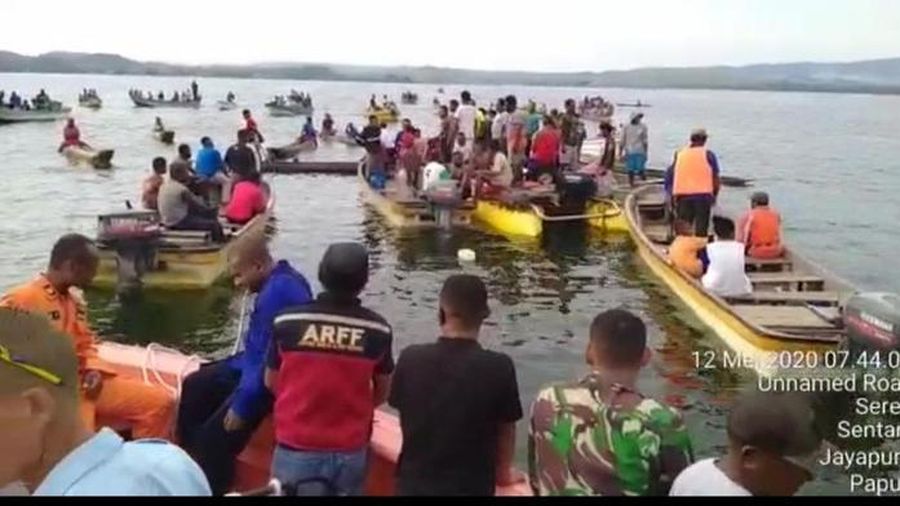 Foto: Lokasi Pesawat MAF Jatuh di Danau Sentani Papua (dok.istimewa)