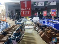 Ramai Rojali dan Rohana, Laba Ramayana Turun 7% di Semester I-2025