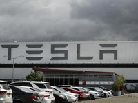 Bukan Pabrik Mobil, Tesla Mau Bangun Power Bank Raksasa di RI