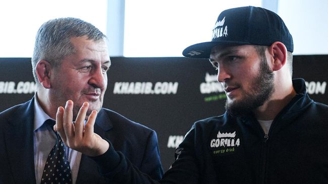 Ayah Khabib Nurmagomedov Kritis karena Virus Corona