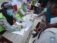 Catat! Ketentuan PCR/Rapid Test Buat Orang Bepergian Direvisi