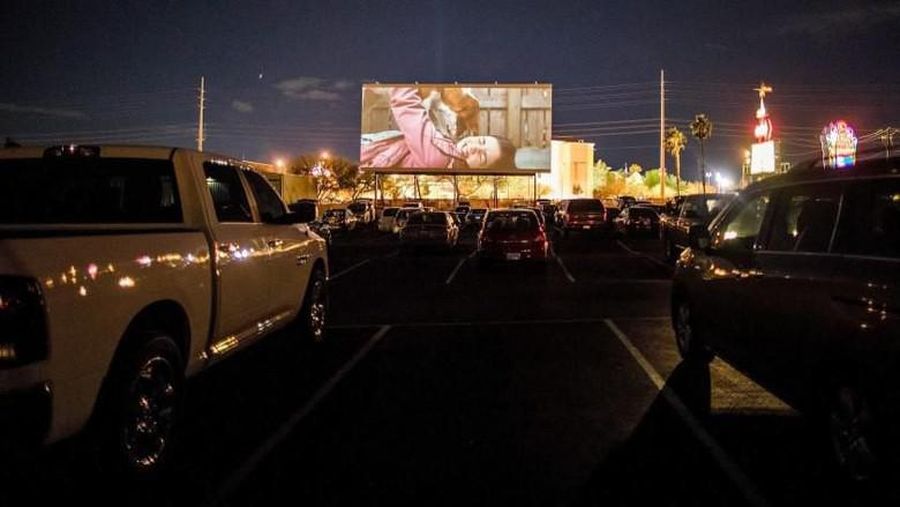 Drive in Cinema. Foto: Autoevolution