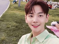 Aktor Park Ji Hoon Meninggal di Usia 31 Tahun, Ini Sebabnya!