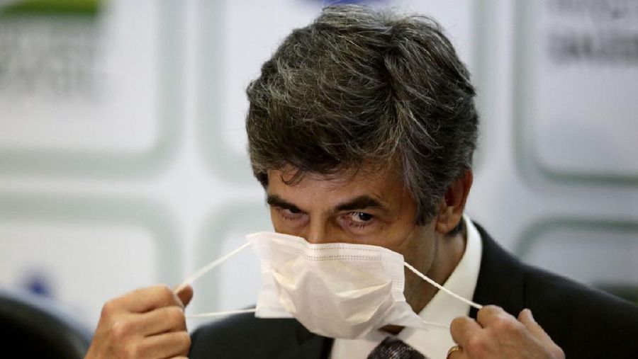 Menteri Kesehatan Brasil Nelson Teich/AP Photo