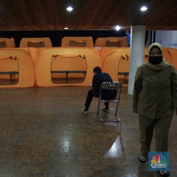 Unik! Tenda Dome Dijadikan Tempat Isolasi Warga Kebon Melati