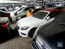 Harga Mobil Second Jatuh, Bisnis Leasing Juga Menjerit!