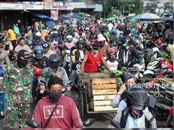 Macet di Jabar Turun 30% karena PSBB