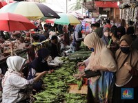 Duh! Begini Penampakan Keramaian Pasar di Sekitar Jabodetabek