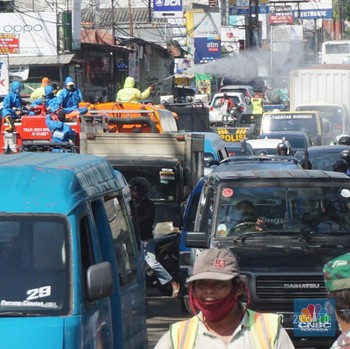Ramai! Intip Penampakan Pasar Parung Bogor Jelang Lebaran