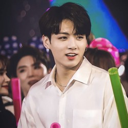Oh My God! Jungkook BTS Jadi Standar Kecantikan Dunia