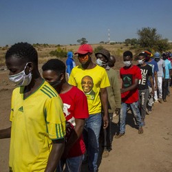 Tanpa Masker & Vaksin Kasus Covid Afrika Minim, Mengapa?