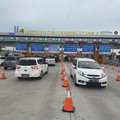 Waduh! 300.000 Lebih Mobil Cabut Via Tol Cikampek, Mudik?