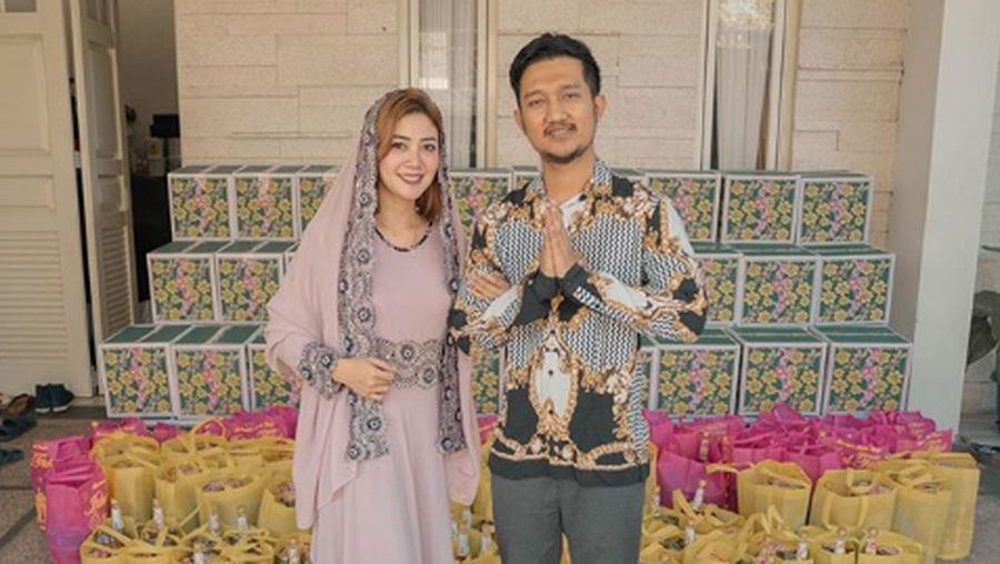 Delta Hesti dan Tom Liwafa (Tangkapan Layar Instagram @deltahesti)