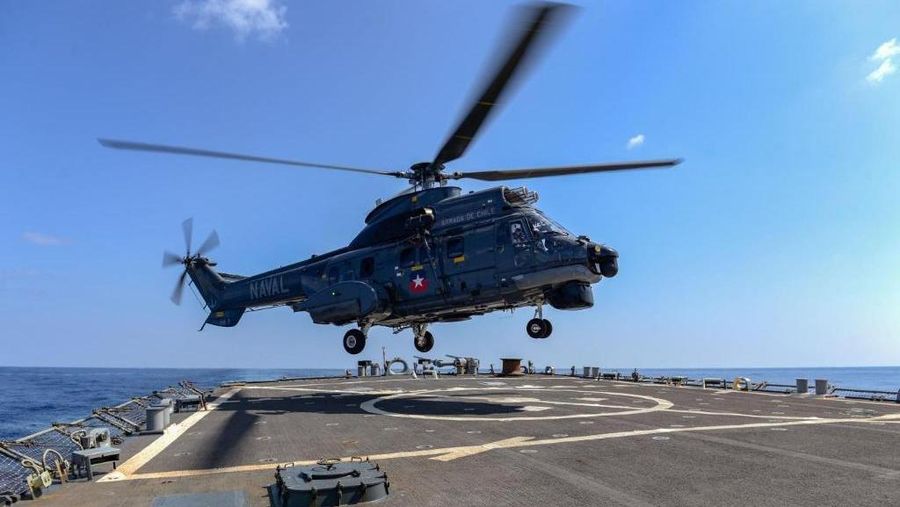 Kapal Perang Amerika di Laut China Timur (Twitter @USNavy)