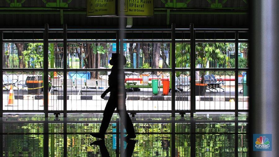 Ilustrasi Stasiun Gambir. CNBC Indonesia/Tri Susilo