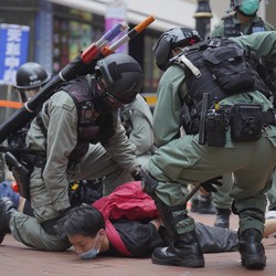 Hong Kong Mencekam, Ribuan Demonstran Ditembak