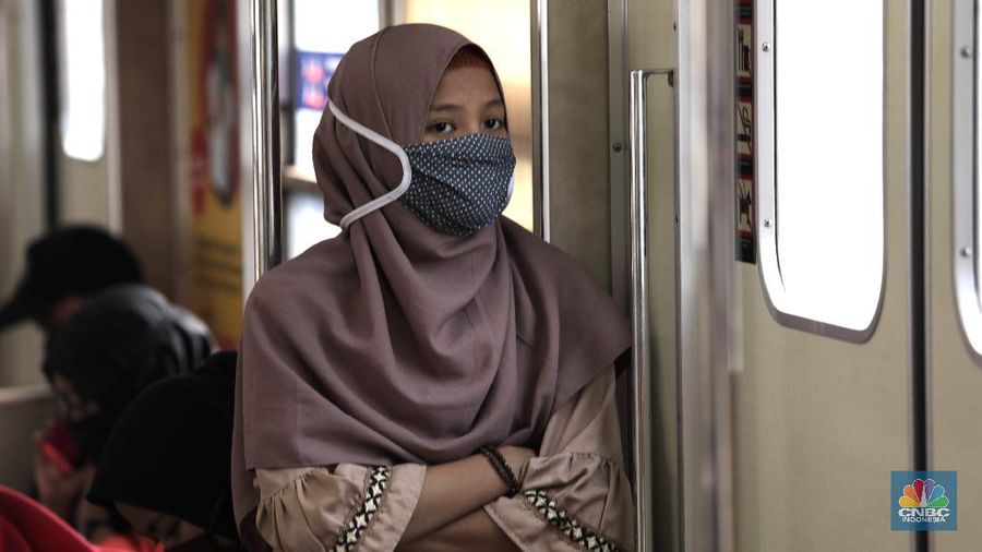 Suasana Stasiun Manggarai, Jakarta, Selasa (26/5). (CNBC Indonesia/ Muhammad Sabki)