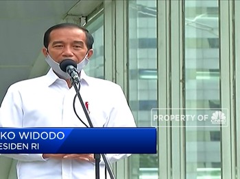 Kawal Ketat Kerumunan, Jokowi Kerahkan Aparat di 4 Provinsi