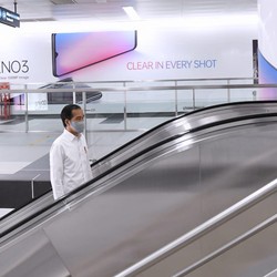 Jokowi Sambangi Mal Summarecon Bekasi, Cek New Normal!