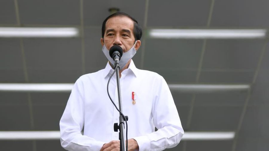 Jokowi meninjau stasiun MRT Bundaran Hotel Indonesia (Biro Pers Sekretariat Presiden/ Muchlis Jr)