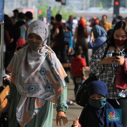 Pakar: Warga RI Takut Gelombang II, Tapi Hidup Sembrono
